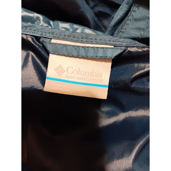 Columbia Sportswear packable windbreaker. size Large front zipper   *G - Picture 4 of 4